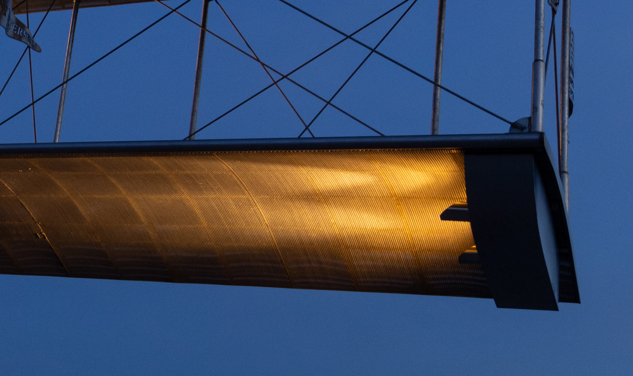 Gallery LG FirstFlight 3